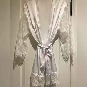 Custom satin bride robe with lace detail